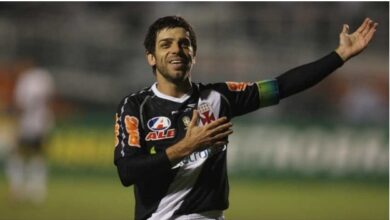Vua sút phạt Juninho Pernambucano